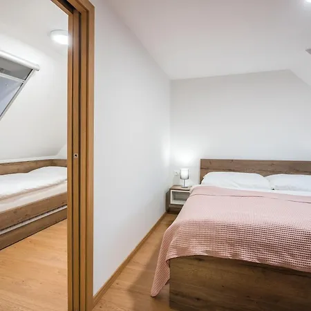 Pod Gastanom Hodruša